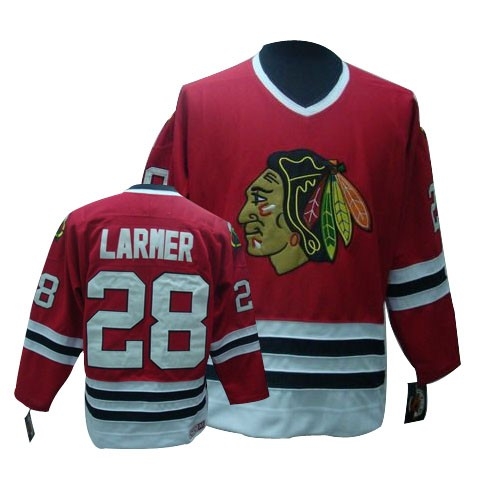 CCM Chicago Blackhawks 28 Steve Larmer Authentic Red Throwback Man NHL Jersey
